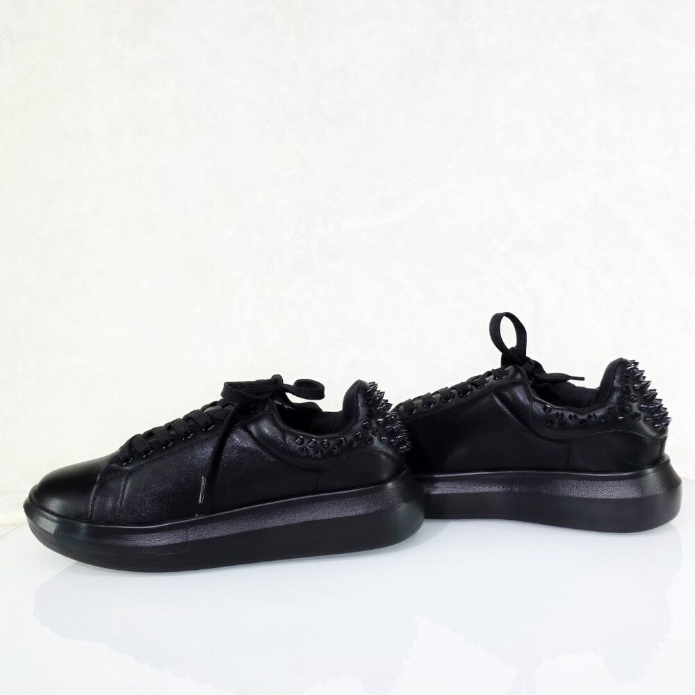 Mens Light Weight Spiked Sneakers Black Prince